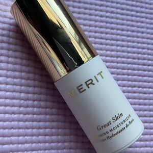 Merit Great Skin Priming Moisturizer - White & Gold